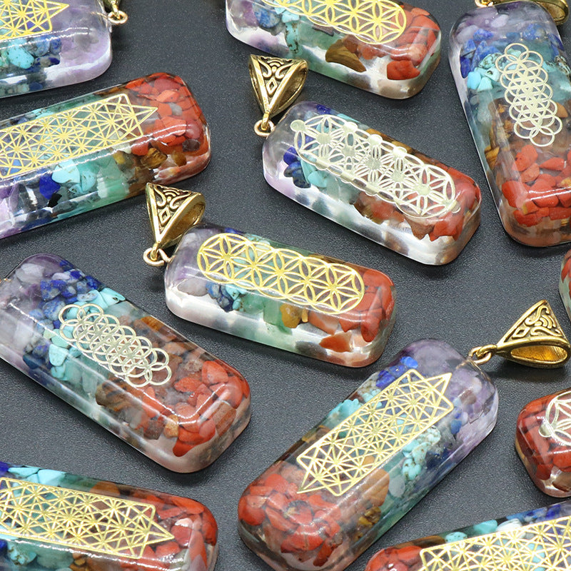 1108-Natural crystal colorful stone resin rectangular pendant Chakra yoga colorful gravel aogen necklace