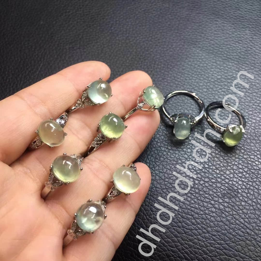 Prehnite rings