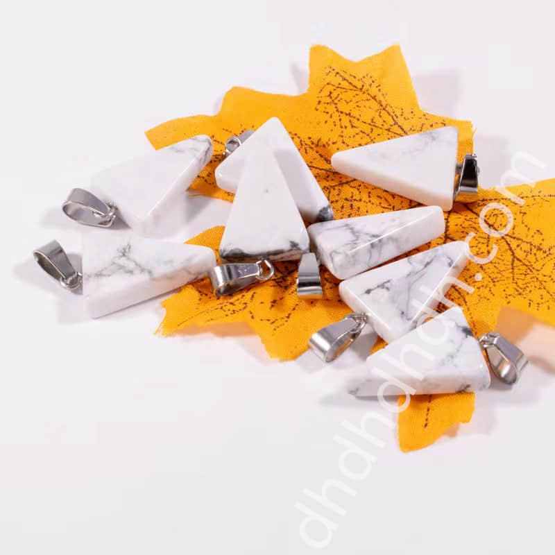 Mixed 10pcs triangle pendants one bag