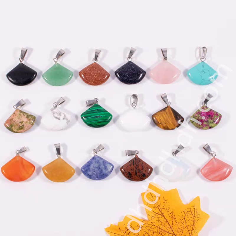 Mixed 10pcs leaf pendants one bag