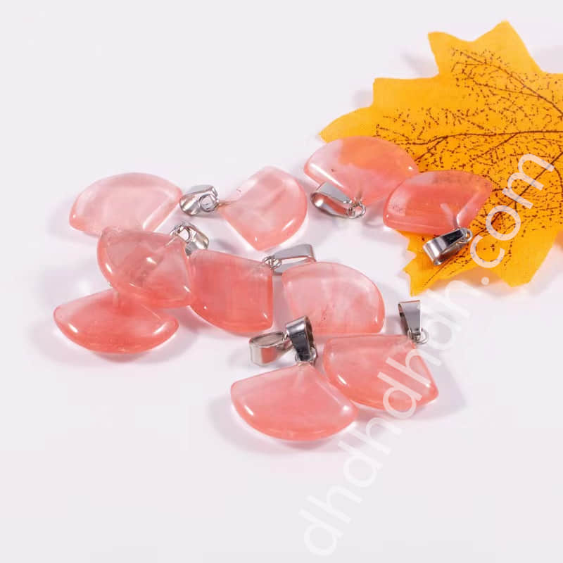 Mixed 10pcs leaf pendants one bag