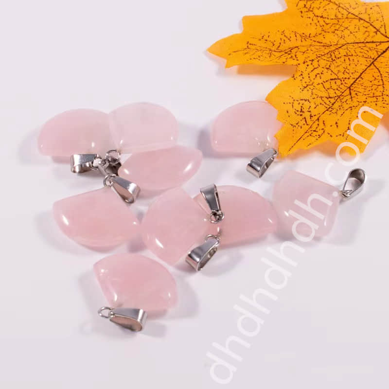 Mixed 10pcs leaf pendants one bag