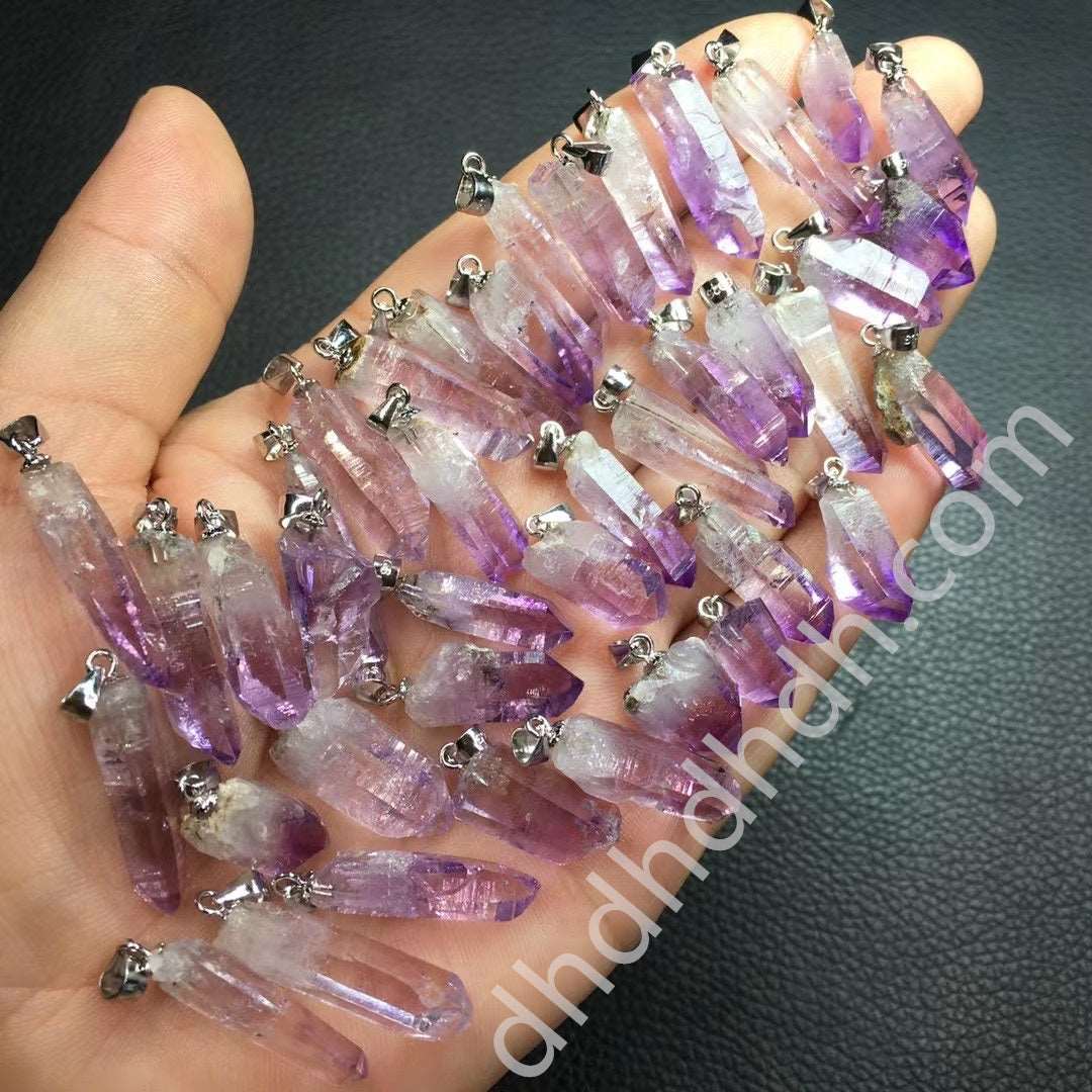 Cruze amethyst single point pendant