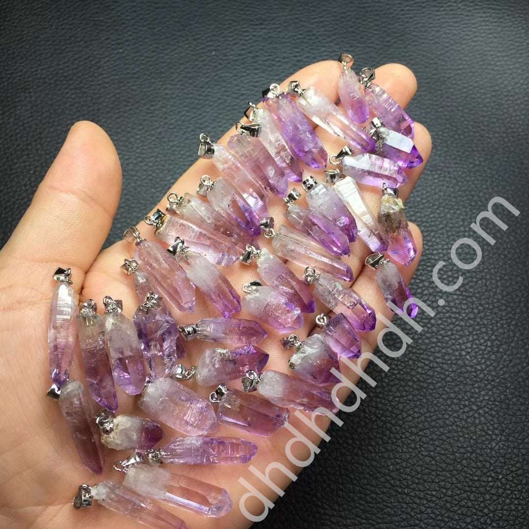 Cruze amethyst single point pendant